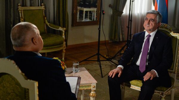 Президент Армении Серж Саргсян дал интервью генеральному директору МИА Россия сегодня Дмитрию Киселеву для Sputnik Армения - Sputnik Армения