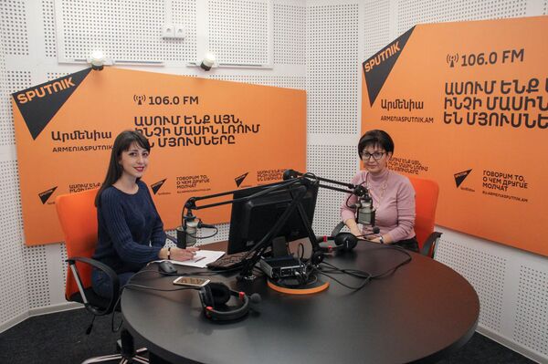 Лариса Мкоян в гостях у радио Sputnik Армения  - Sputnik Армения