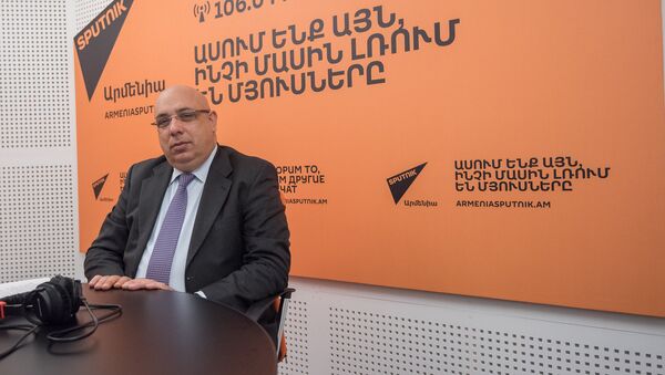 Хачатур Кокобелян в гостях у радио Sputnik Армения - Sputnik Армения