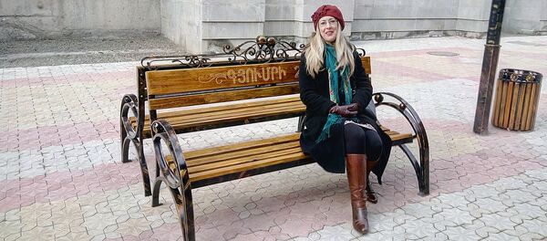 Кэтрин Ходжсон, переехала жить в Армению, где изучает армянские диалекты Кэтрин Ходжсон, переехала жить в Армению, где изучает армянские диалекты - Sputnik Արմենիա