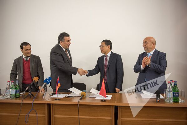 Китай предоставил грант Армении для создания аудиогида в музеях Армении - Sputnik Армения