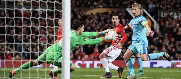 Генрих Мхитарян. Матч Манчестер Юнайтед - Фейеноорд Генрих Мхитарян. Матч Манчестер Юнайтед - Фейеноорд - Sputnik Армения