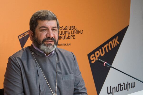 Предстоятель Армянской Апостольской Церкви в Грузии Вазген Мирзаханян покидает свой пост Предстоятель Армянской Апостольской Церкви в Грузии Вазген Мирзаханян покидает свой пост - Sputnik Армения