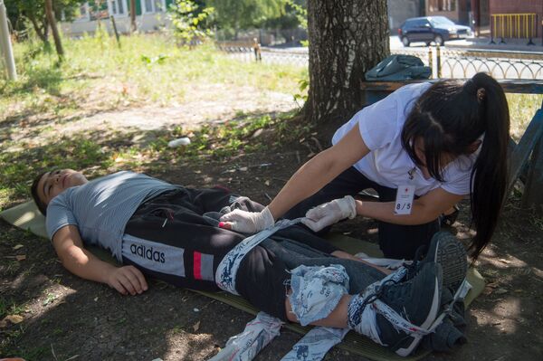 Армянское общество Красного креста (АОКК) организует в стране Республиканские соревнования по оказанию первой помощи Армянское общество Красного креста (АОКК) организует в стране Республиканские соревнования по оказанию первой помощи - Sputnik Արմենիա