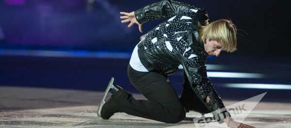 Евгений Плющенко. Шоу Короли льда в Ереване, 2016 год Евгений Плющенко. Шоу Короли льда в Ереване, 2016 год - Sputnik Армения