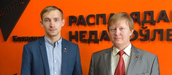 Степан Бобин и Дмитрий Кармазин Степан Бобин и Дмитрий Кармазин - Sputnik Армения