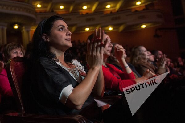 Заруи Бабаян на концерте по случаю 40-летия творческой деятельности композитора Артура Григоряна - Sputnik Армения