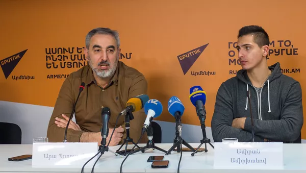 Ара Погосян и Амиран Амирханов - Sputnik Армения