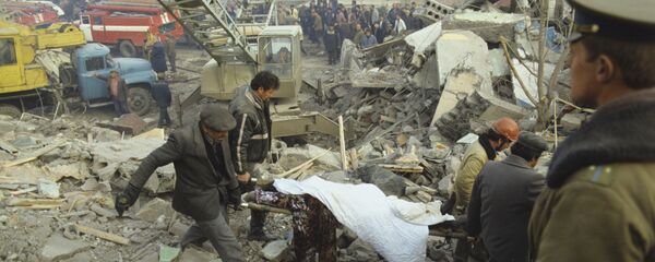 Жертвы землетрясения в Армении Жертвы землетрясения в Армении - Sputnik Արմենիա