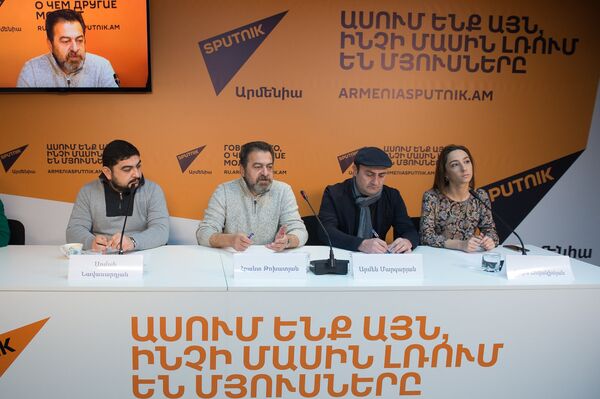 П/к актеров фильма Землетрясение. Арман Навасардян, Грант Тохатян, Армен Маргарян и Татев Овакимян П/к актеров фильма Землетрясение. Арман Навасардян, Грант Тохатян, Армен Маргарян и Татев Овакимян - Sputnik Армения