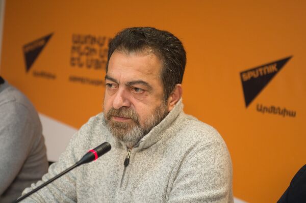 «Երկրաշարժի» նկարահանման ամեն օրն ավարտվում էր մեկ րոպե լռությամբ «Երկրաշարժի» նկարահանման ամեն օրն ավարտվում էր մեկ րոպե լռությամբ - Sputnik Արմենիա