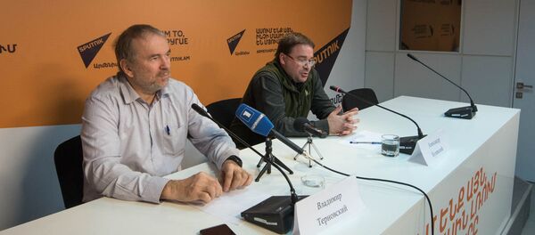 Пресс-конференция на тему Армения как центр развития IT-технологий для стран ЕАЭС. Владимир Терновский и Александр Кулевский - Sputnik Армения