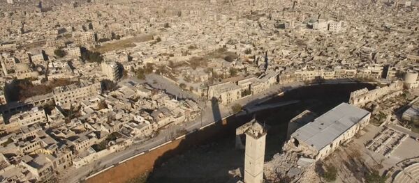 СПУТНИК_Районы вокруг цитадели в Алеппо после освобождения от боевиков. Съемка с дрона СПУТНИК_Районы вокруг цитадели в Алеппо после освобождения от боевиков. Съемка с дрона - Sputnik Արմենիա