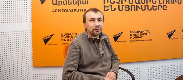 Алексей Злобин в гостях у радио Sputnik Армения - Sputnik Армения