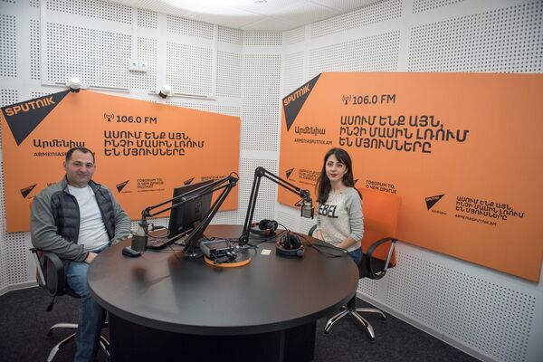 Стас Назарян в гостях у радио Sputnik Армения Стас Назарян в гостях у радио Sputnik Армения - Sputnik Արմենիա