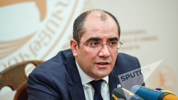 Грачья Ростомян  - Sputnik Армения