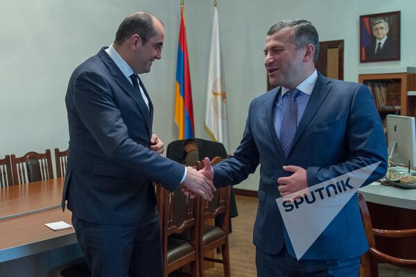 Министр спорта и молодёжи Армении Грачья Ростомян и Министр спорта и молодёжиГрузии Тариел Хечикашвили Министр спорта и молодёжи Армении Грачья Ростомян и Министр спорта и молодёжиГрузии Тариел Хечикашвили - Sputnik Արմենիա