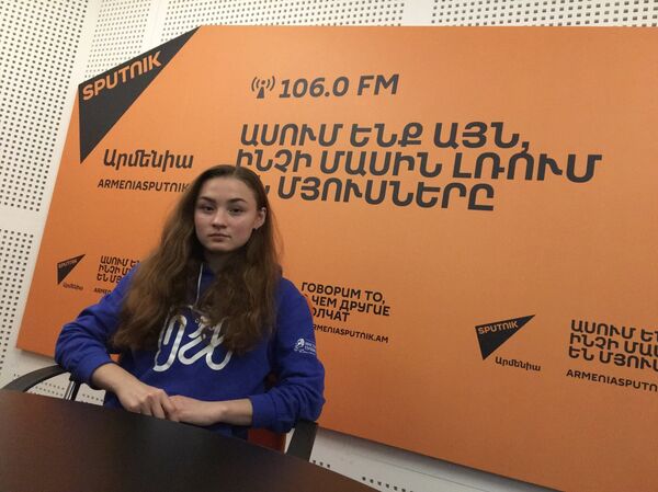 Послы русского слова в гостях у радио Sputnik Армения. Ксения Адокова Послы русского слова в гостях у радио Sputnik Армения. Ксения Адокова - Sputnik Армения