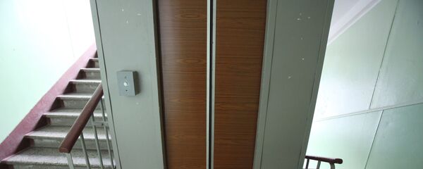 Работа лифта в одном из московских домов Работа лифта в одном из московских домов - Sputnik Արմենիա