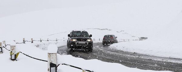 Дорога в сторону грузино-российской границы Дорога в сторону грузино-российской границы - Sputnik Армения