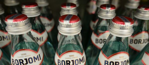 Минеральная вода Боржоми  - Sputnik Армения