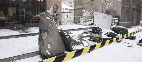 Կադրեր Երևանում բանկոմատի պայթյունի վայրից Կադրեր Երևանում բանկոմատի պայթյունի վայրից - Sputnik Արմենիա