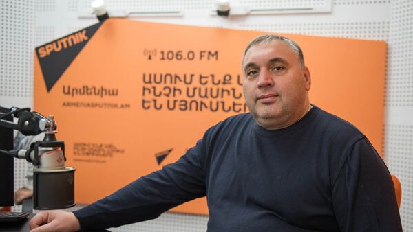 Ашот Даниелян в гостях у радио Sputnik Армения - Sputnik Արմենիա