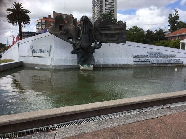 Площадь Армении в Монтевидео Площадь Армении в Монтевидео - Sputnik Արմենիա