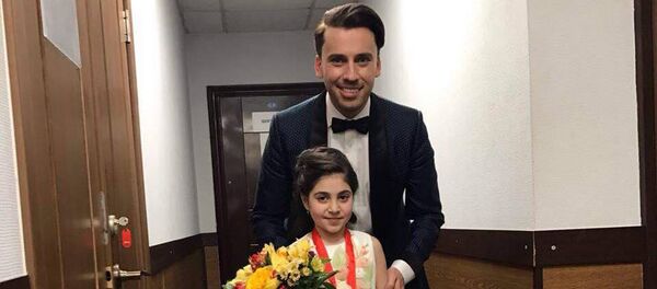 Мэри из Еревана на шоу Лучше всех на Первом канале - Sputnik Արմենիա