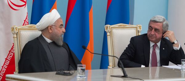 Встреча президентов Армении Сержа Саргсяна и президента ИРИ Хасана Роухани - Sputnik Армения