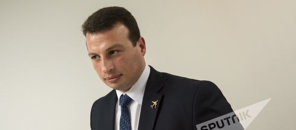 Армен Папикян в гостях у радио Sputnik Армения Армен Папикян в гостях у радио Sputnik Армения - Sputnik Արմենիա