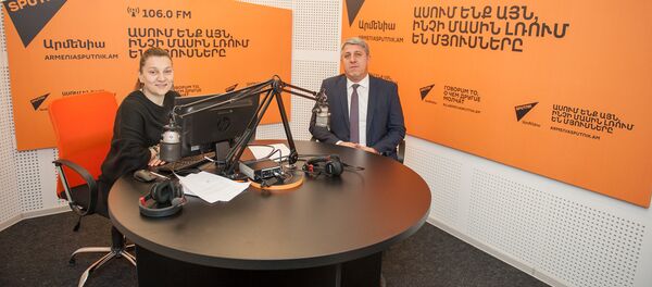 Вардан Восканян в гостях у радио Sputnik Армения - Sputnik Արմենիա