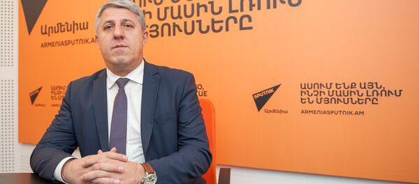Вардан Восканян в гостях у радио Sputnik Армения - Sputnik Армения