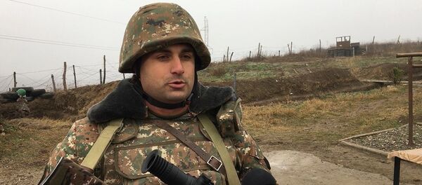 Սահմանին կանգնած զինվորը խաղաղություն է մաղթում Սահմանին կանգնած զինվորը խաղաղություն է մաղթում - Sputnik Արմենիա