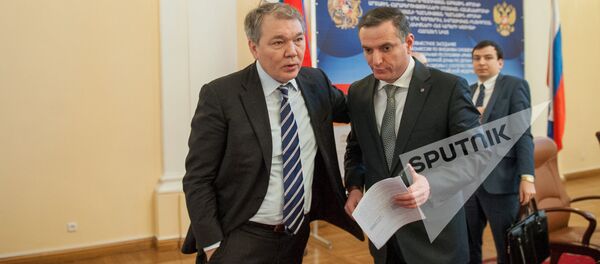 П/к Артака Закаряна и Леонида Калашникова - Sputnik Армения