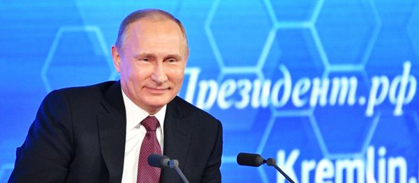 Двенадцатая ежегодная большая пресс-конференция президента РФ Владимира Путина - Sputnik Армения
