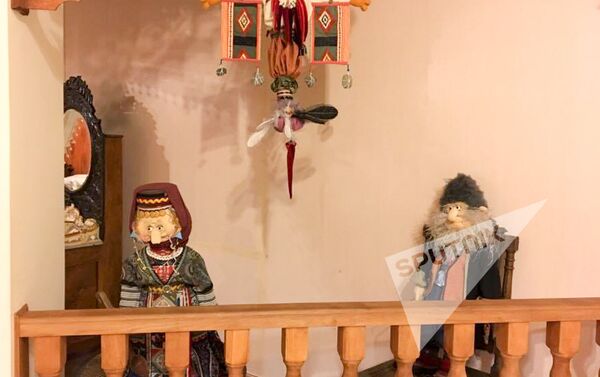 Армянские традиционные новогодние украшения и куклы - Sputnik Армения