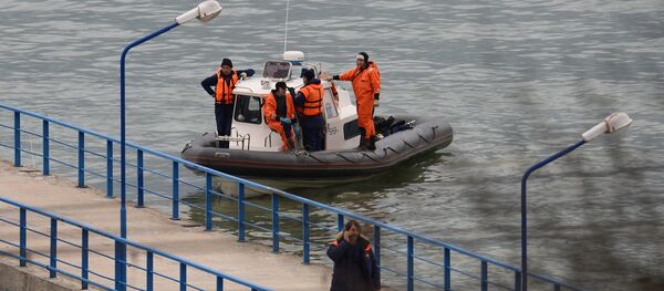 Поисково-спасательные работы на месте крушения самолёта Ту-154 Минобороны РФ в Сочи - Sputnik Армения
