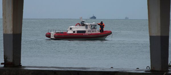 Продолжаются поиски тел погибших в авиакатастрофе Ту-154 в Сочи - Sputnik Армения