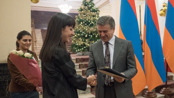 Премьер-министр пригласил представителей СМИ на новогодний прием - Sputnik Արմենիա