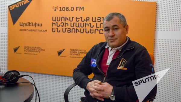 Акоп Серобян в гостях у радио Sputnik Армения - Sputnik Армения