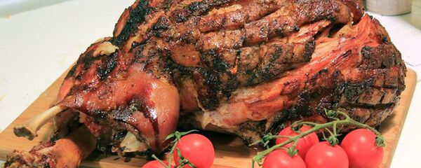 Свиной окорок Свиной окорок - Sputnik Արմենիա