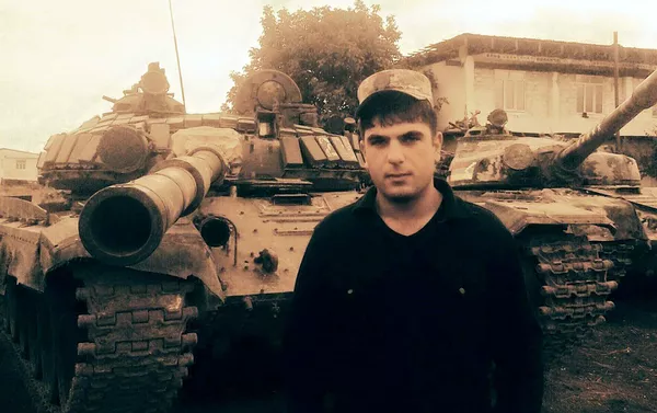 Эрик Абовян. Погиб во время диверсии азербайджанской стороны Эрик Абовян. Погиб во время диверсии азербайджанской стороны - Sputnik Армения