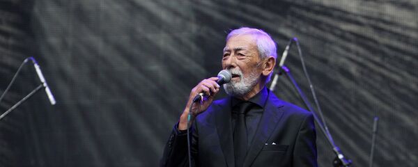 Вахтанг (Буба) Кикабидзе на фестивале Kubana в Риге. - Sputnik Армения