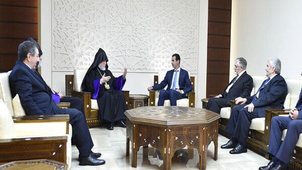 Президент Аль-Асад принял Киликийского Католикоса Армянской православной церкви Арама I Кешишяна - Sputnik Արմենիա