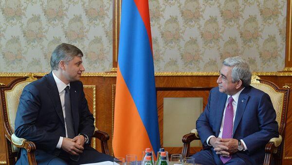 Встреча главы РЖД Олега Белозерова и президента Армении Сержа Саргсяна - Sputnik Արմենիա