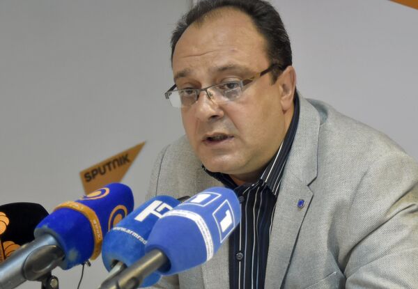 Председатель общественной организации Европейская интеграция Карен Бекарян Председатель общественной организации Европейская интеграция Карен Бекарян - Sputnik Արմենիա