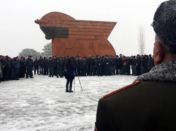 Зимний призыв в армию 2017 года стартовал из Сардарапата Зимний призыв в армию 2017 года стартовал из Сардарапата - Sputnik Արմենիա