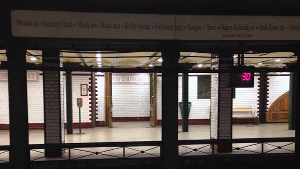 Будапештский метрополитен - один из самый старых метро в мире и первое метро в континентальной Европе. Линия M1 (желтая линия) — первая линия метро в Будапеште. Линия была открыта в 1896 году. - Sputnik Արմենիա