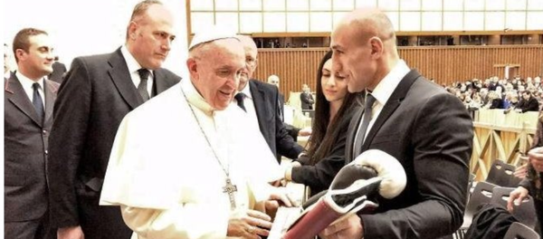 Встреча Артура Абрахама с Папой Римским - Sputnik Армения